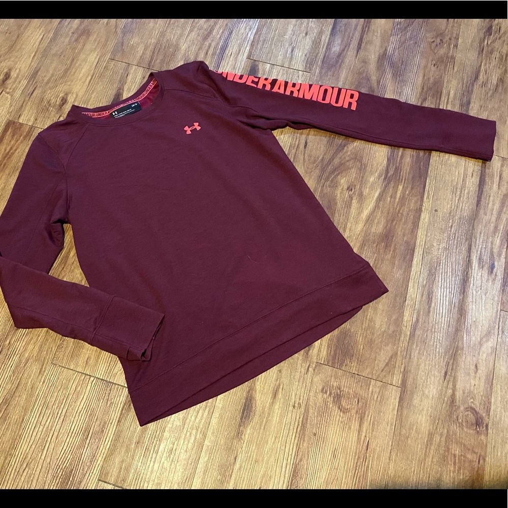 Women’s Under Armour Long Sleeve Top - Size Large